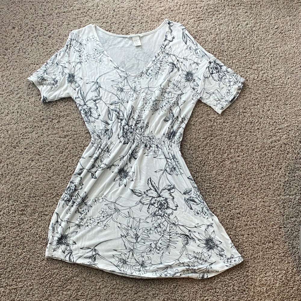 H&M Black and White Floral Midi Dress